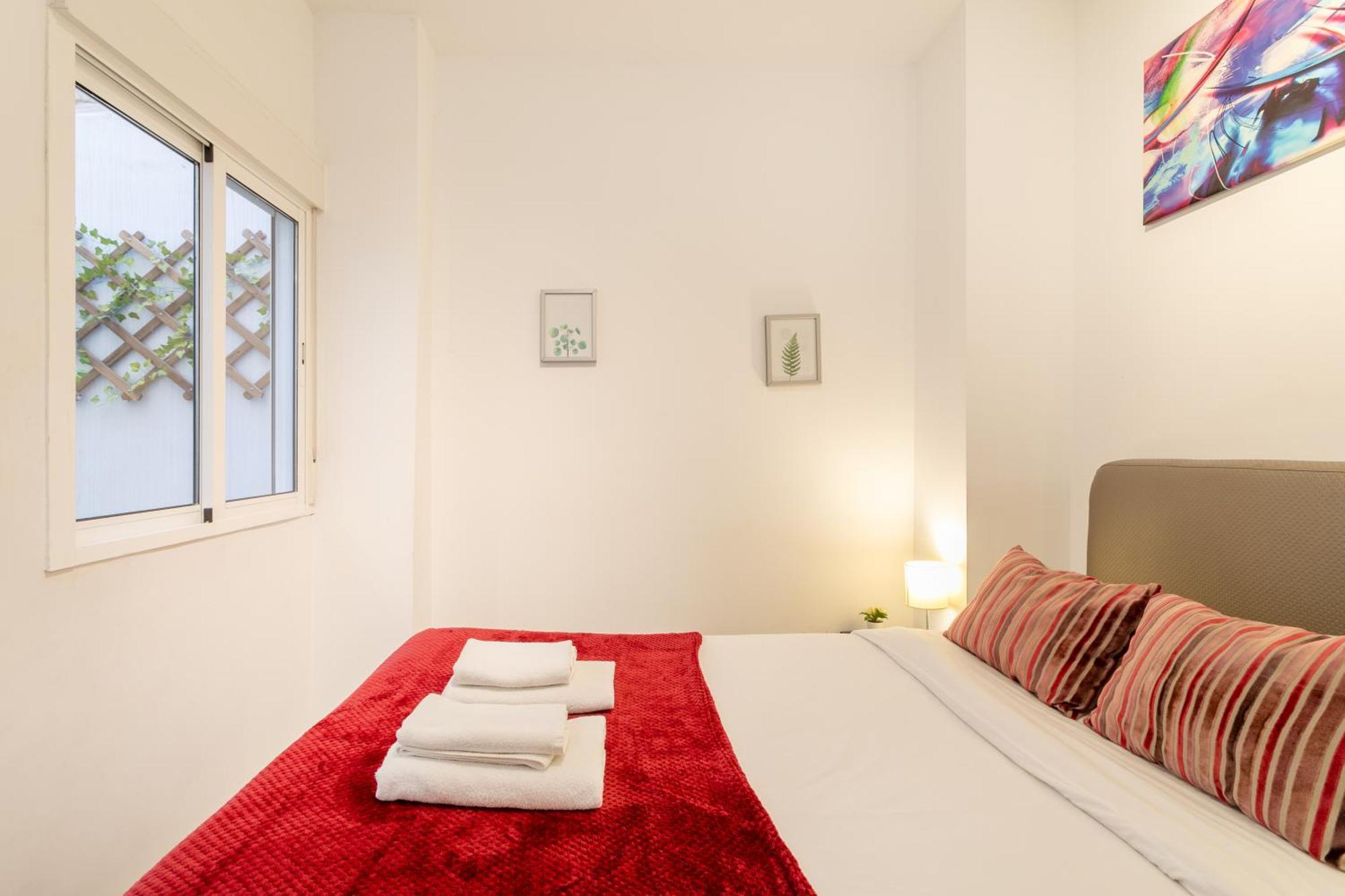 Apartamentos San Leandro, Centro Alicante Zewnętrze zdjęcie