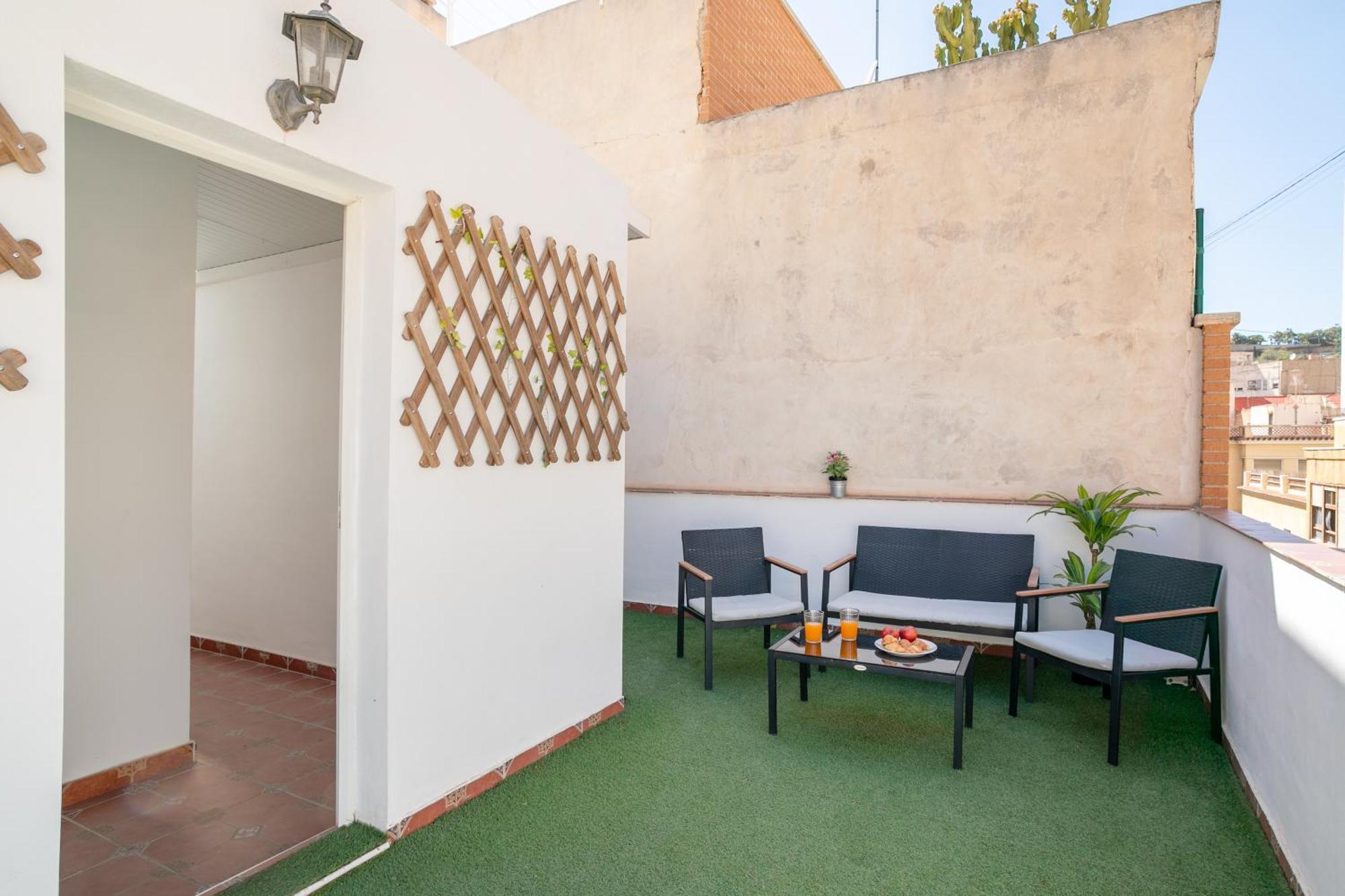 Apartamentos San Leandro, Centro Alicante Zewnętrze zdjęcie